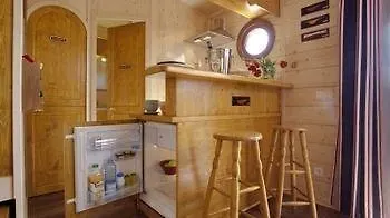 Apartment Les Roulottes Et De La Champagne Bar-sur-Aube